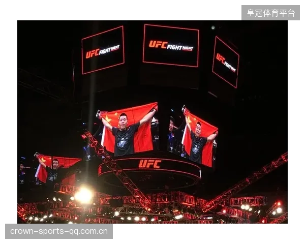 UFC女拳手怒骂观众：体育竞技背后的激情与争议